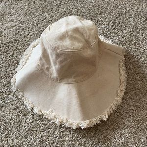 Hat Attack Canvas Packable Hat in Natural